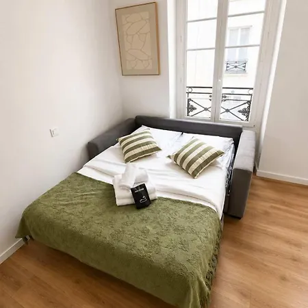 11 - Faubourg Du Temple Appartement